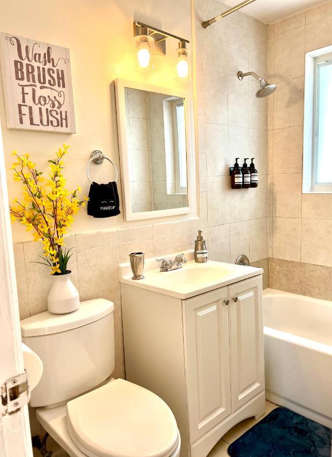 Enchanting Cozy Apartment 10 Min Away From Airport, Calle 8, Brickell, Coral Gables, The Beach And More! Miami Kültér fotó