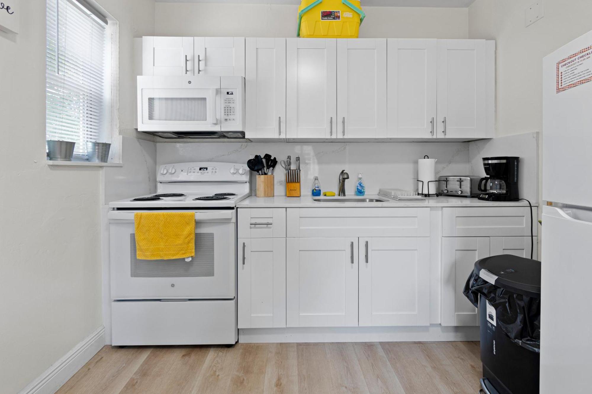 Enchanting Cozy Apartment 10 Min Away From Airport, Calle 8, Brickell, Coral Gables, The Beach And More! Miami Kültér fotó