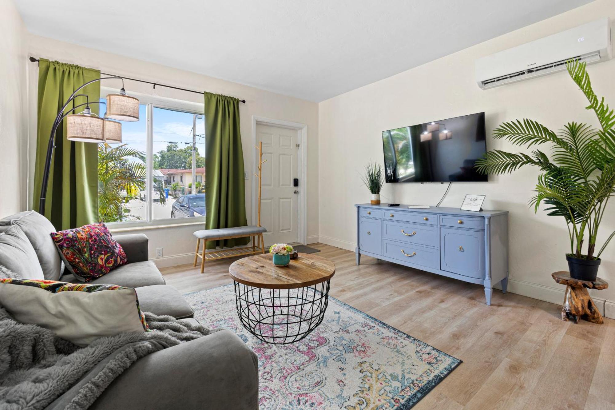 Enchanting Cozy Apartment 10 Min Away From Airport, Calle 8, Brickell, Coral Gables, The Beach And More! Miami Kültér fotó